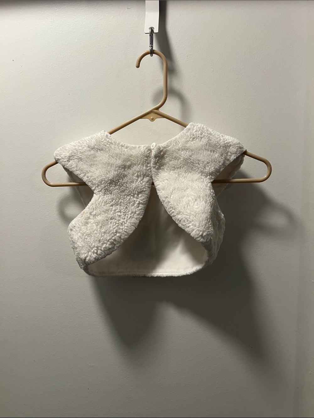 Jona Michelle White Faux Fur Capelet for Girls